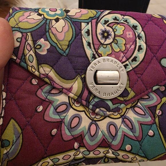 VERA BRADLEY Heather Paisley Turn Lock Wallet Wristlet Purple Teal - Picture 6 of 16